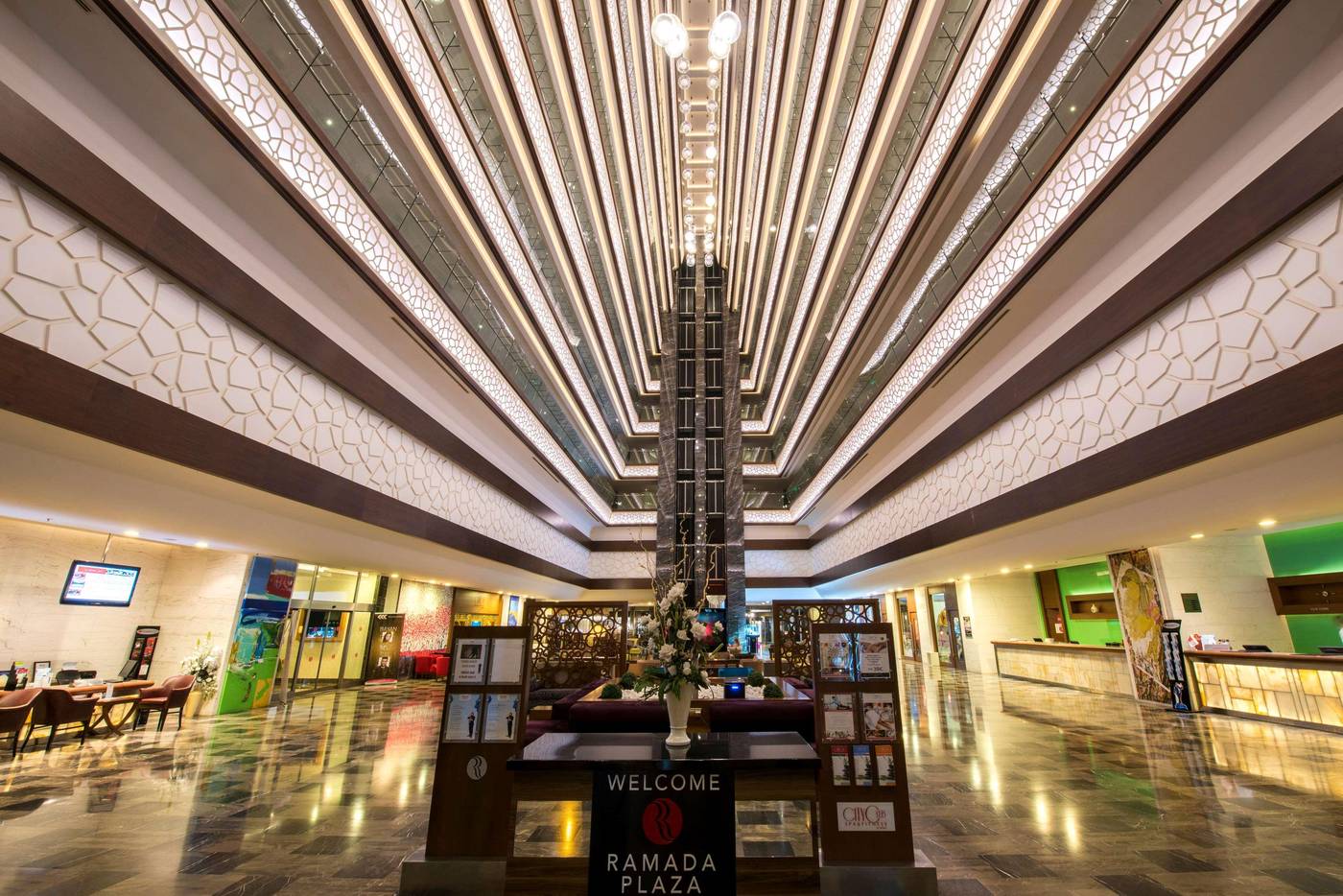 Ramada-Plaza-by-Wyndham-Antalya-Lobby-25