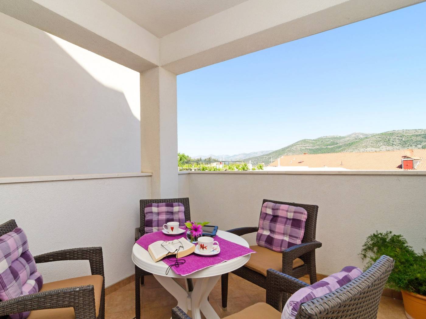 Apartments-Mira-Room-6