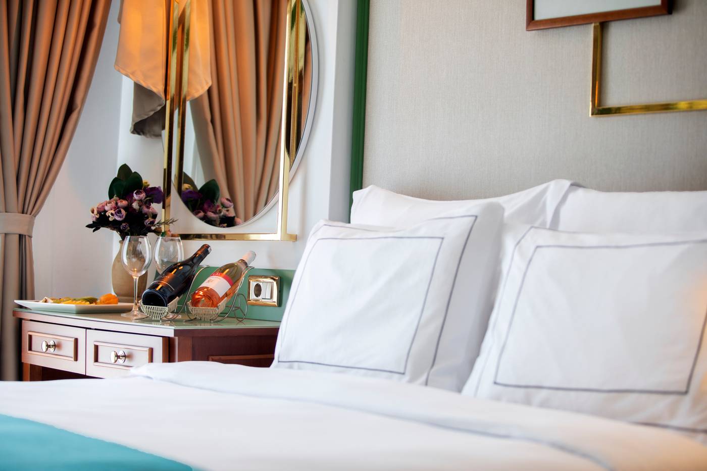 Orient-Express-Hotel-Room-18