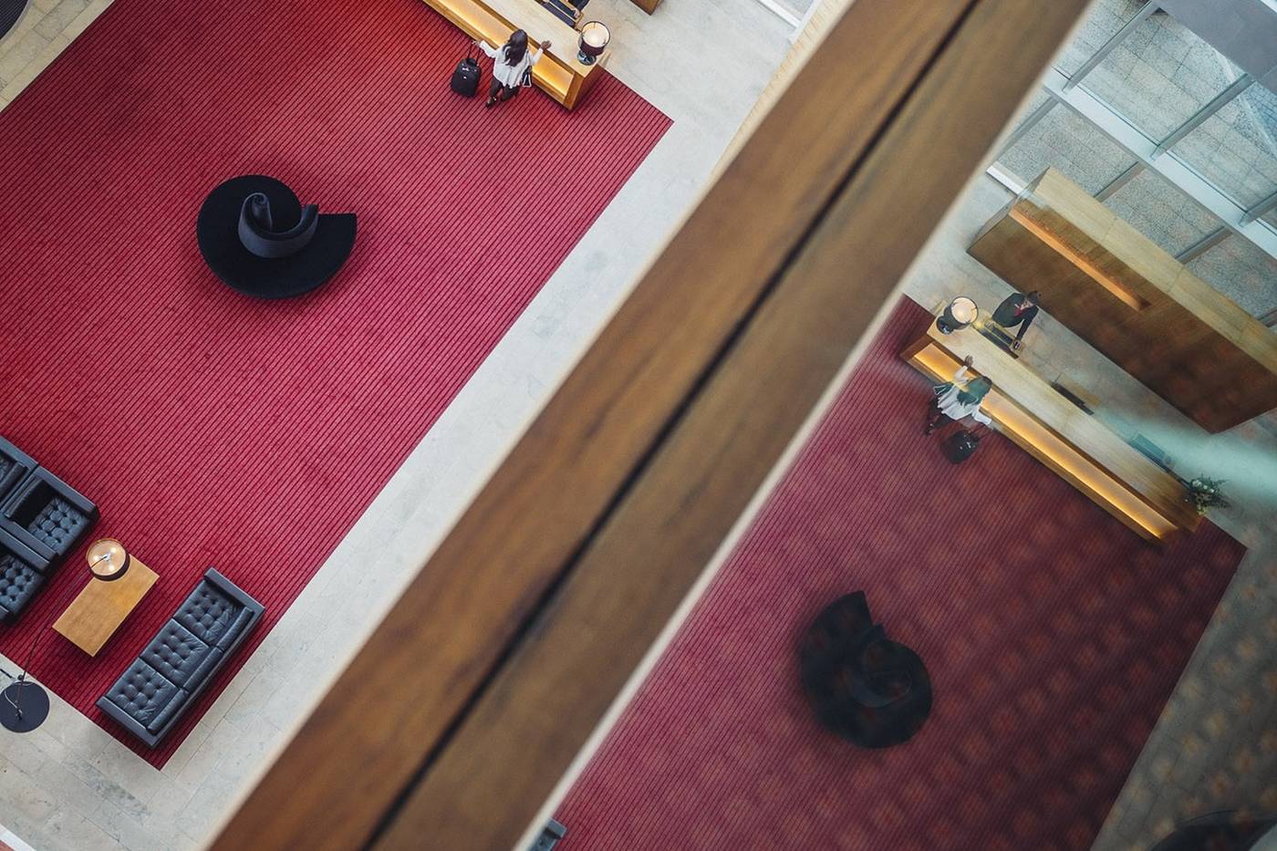 Lagoas-Park-Lobby-19