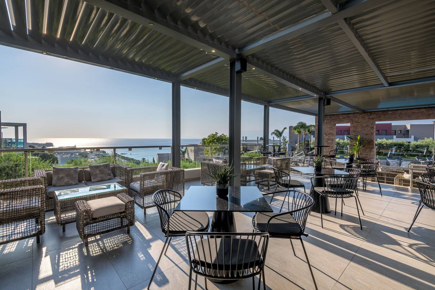 Michelangelo-Resort-and-Spa-Bar-15