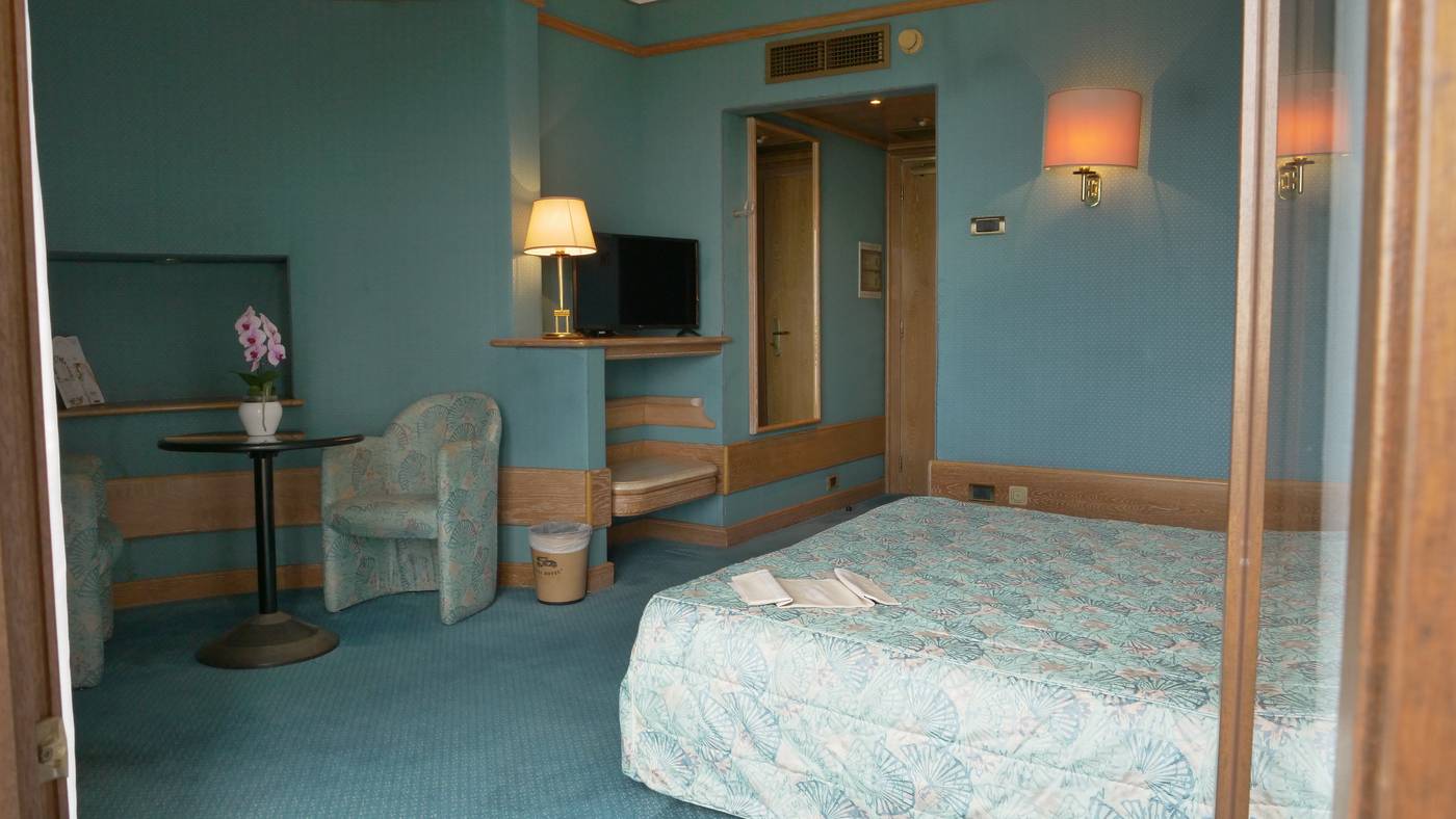 Hotel 501-Italy-Vibo Valentia-Room-7