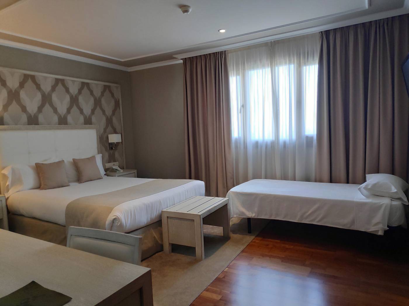 Os Olivos-Spain-GUISAMO (BERGONDO)-Room-7