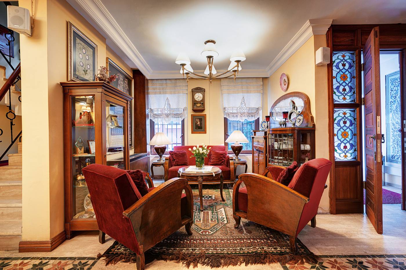 Arena-Hotel-Lobby-15