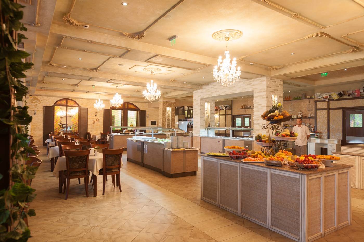 HI-Hotels-Imperial-Resort-Restaurant-40