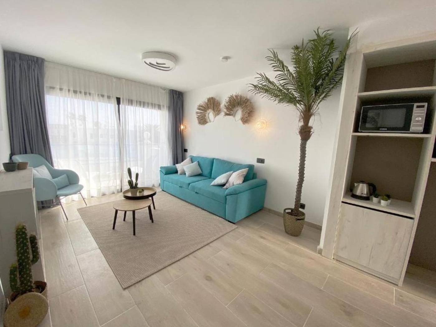 Bakour-Lanzarote-Splash-Room-21