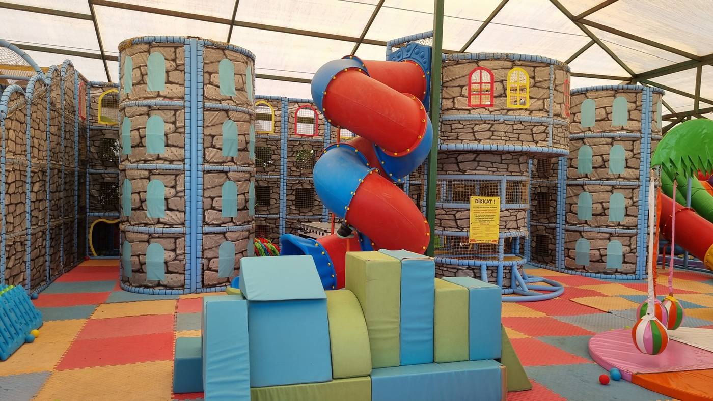 Jadore-Deluxe-Hotel---Spa-Sports-and-Entertainment-58