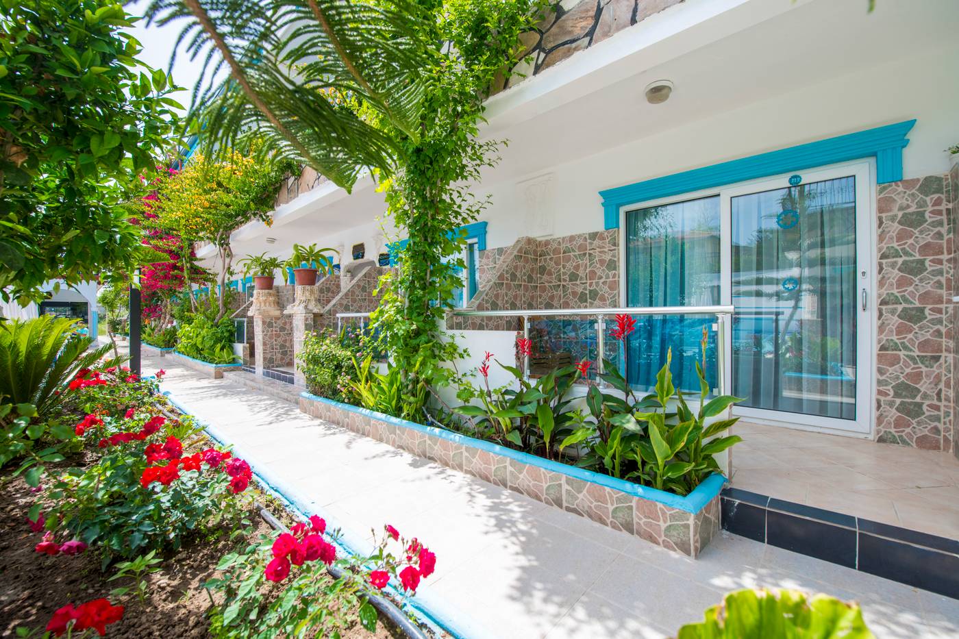 Side-Sunberk-General-view-8