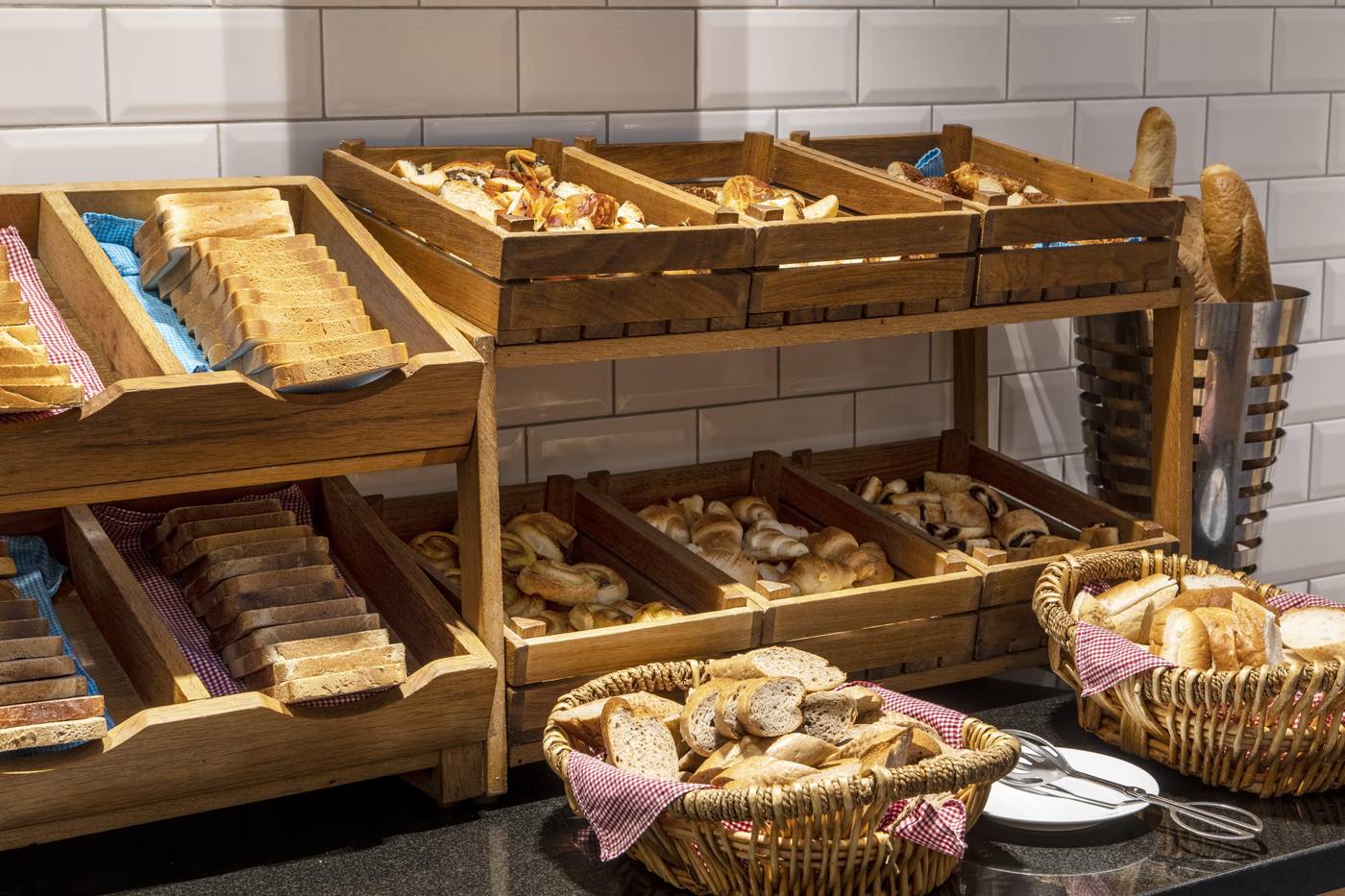 Holiday-Inn-Sisli-Restaurant-37