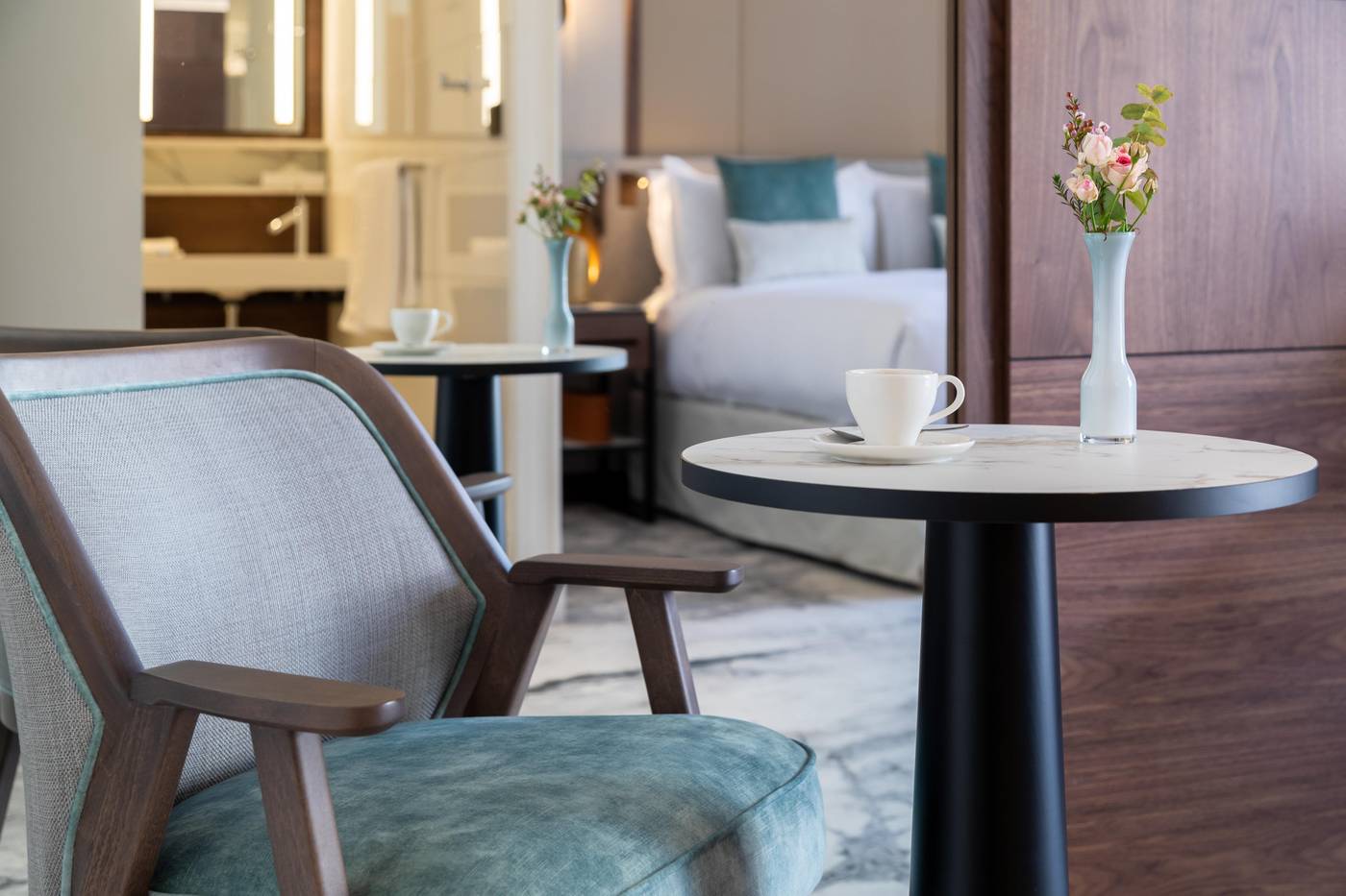 InterContinental-Paris---Champs-Elysees-Etoile--an-IHG-Hotel-Room-18