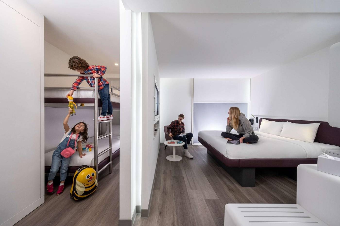 Yotelair-Istanbul-Airport-Airside--Duty-Free-Room-35