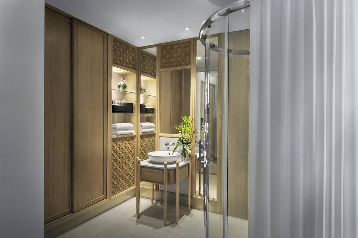 Manathai-Surin-Phuket-Room-37