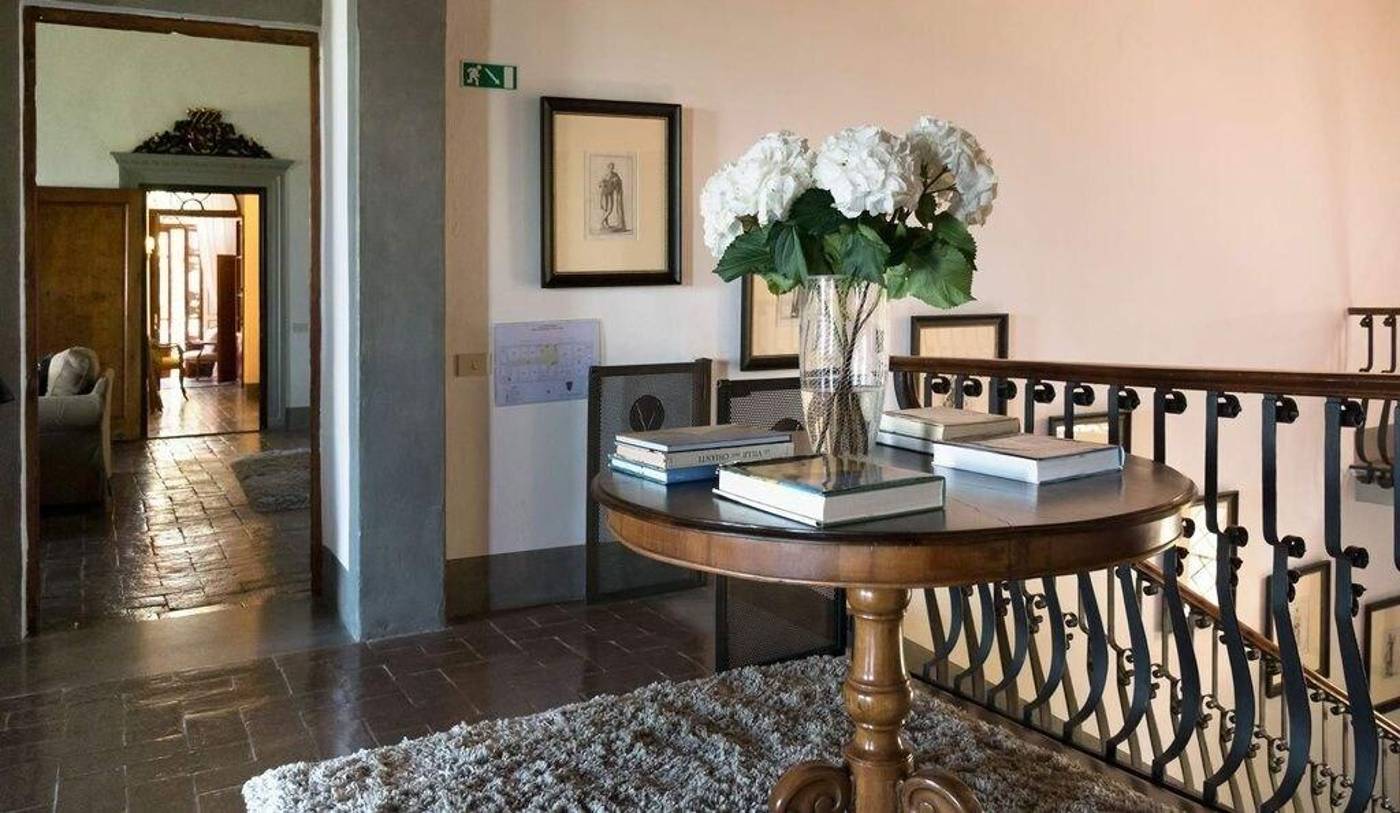 Villa-Vistarenni-Lobby-3