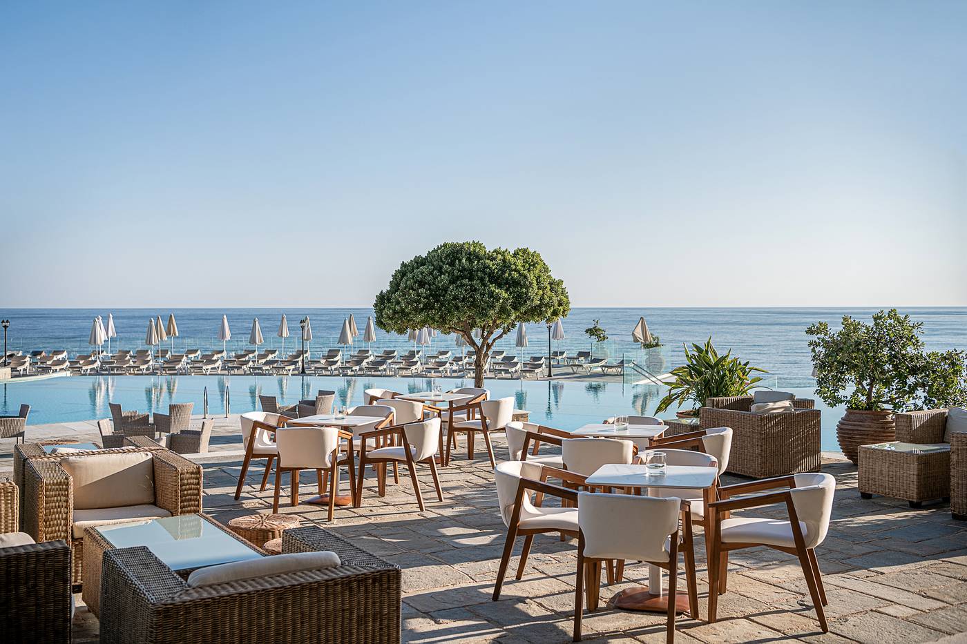 Panorama-Terrace-23