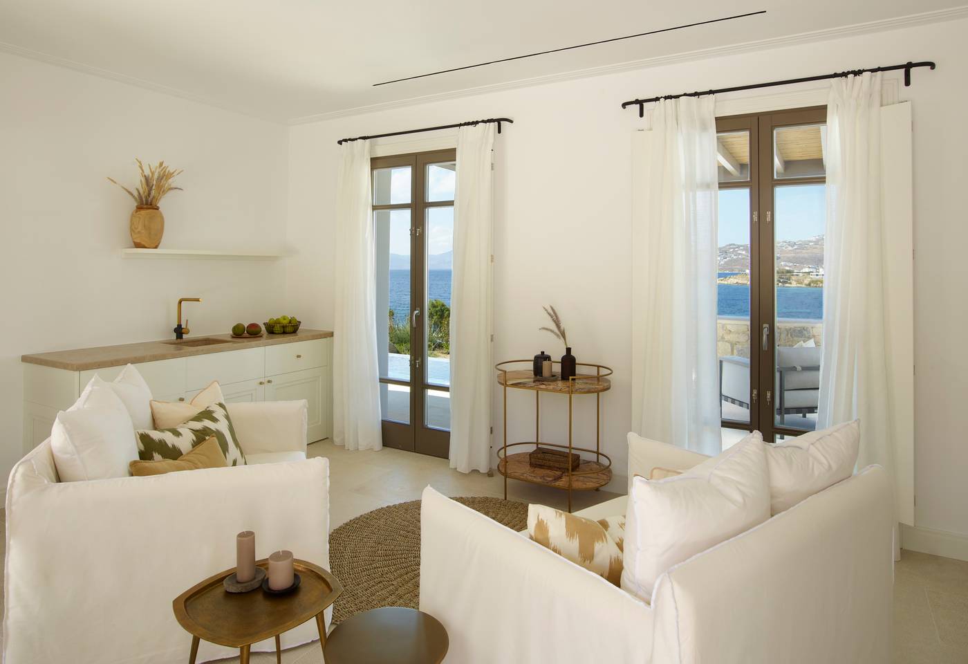 Bonzoe-Suites---Villas-Room-29