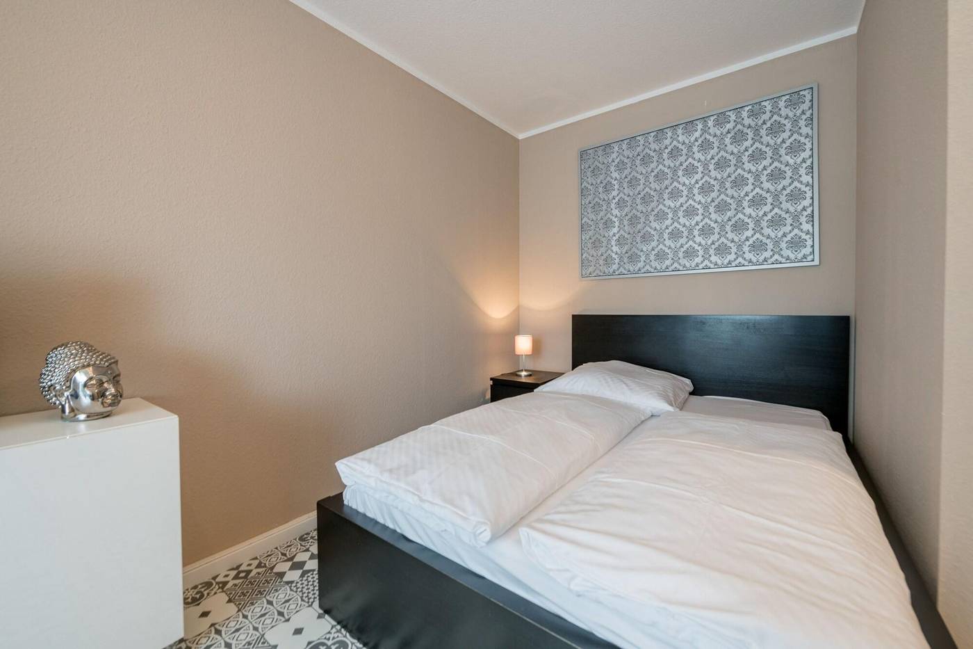 Aparthotel-Alma-Bonn-Room-17