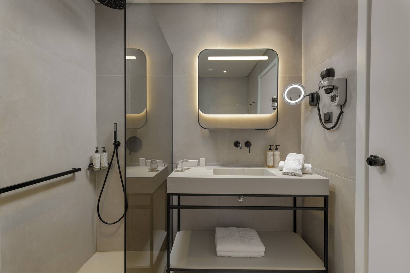 The-Ixian-Grand---All-Suites---Adults-Only--18---Room-53