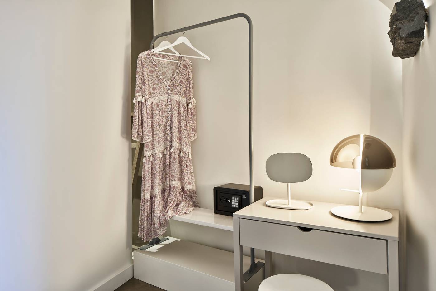 Old-Castle-Oia-Room-22