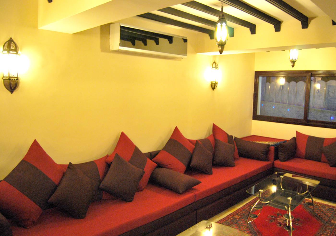 Suite-Hotel-Tilila-Lobby-33