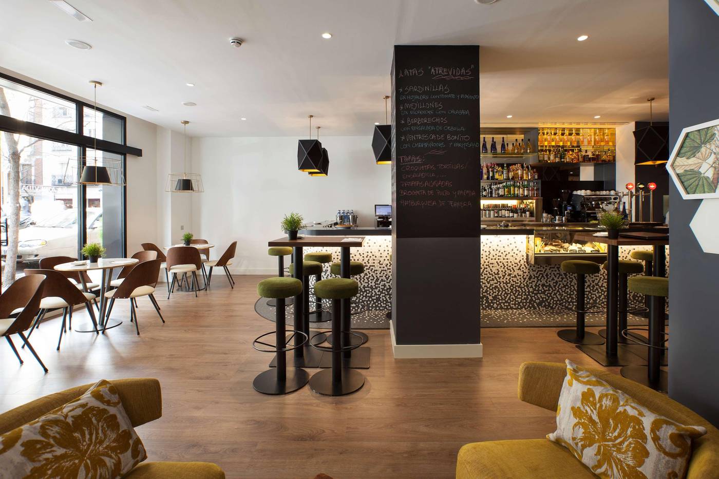 NH-Madrid-Lagasca-Bar-2