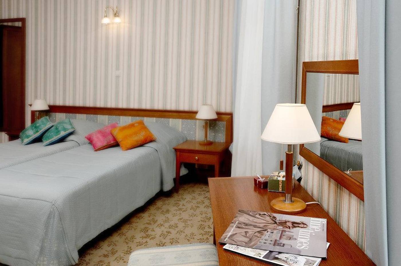 Amberton Cathedral Square Hotel Vilnius-Lithuania-VILNIUS-Room-5