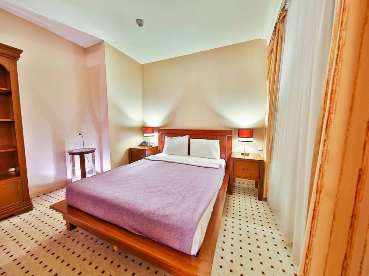 Marina-Hotel-Room-28