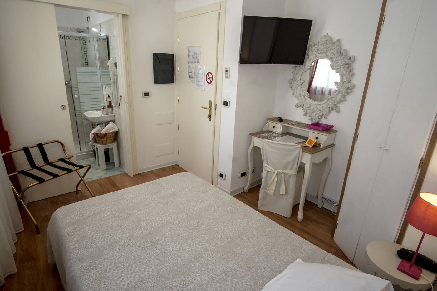 Antigo-Trovatore-Room-27