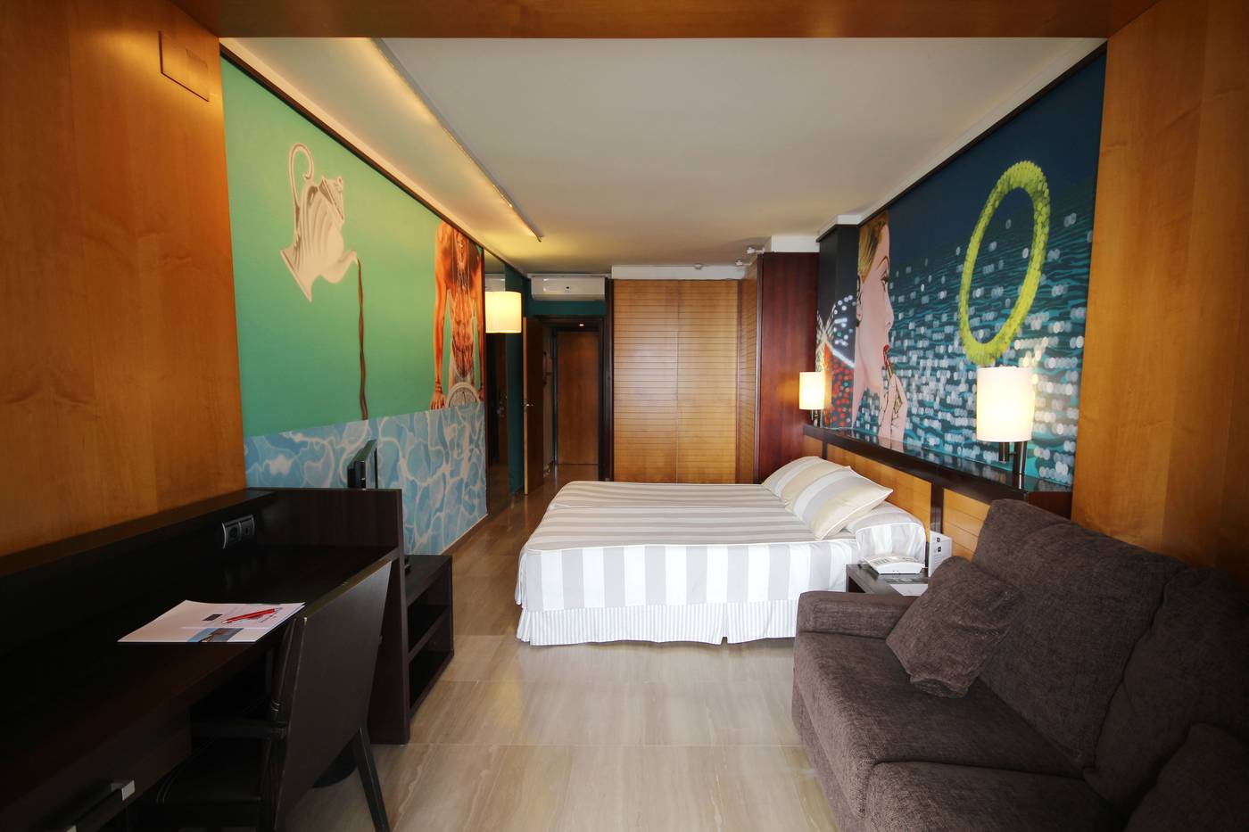Estela-Barcelona-Room-23
