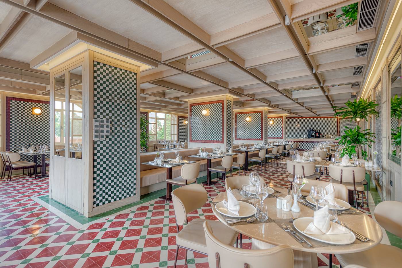 Club-Mega-Saray-Restaurant-62