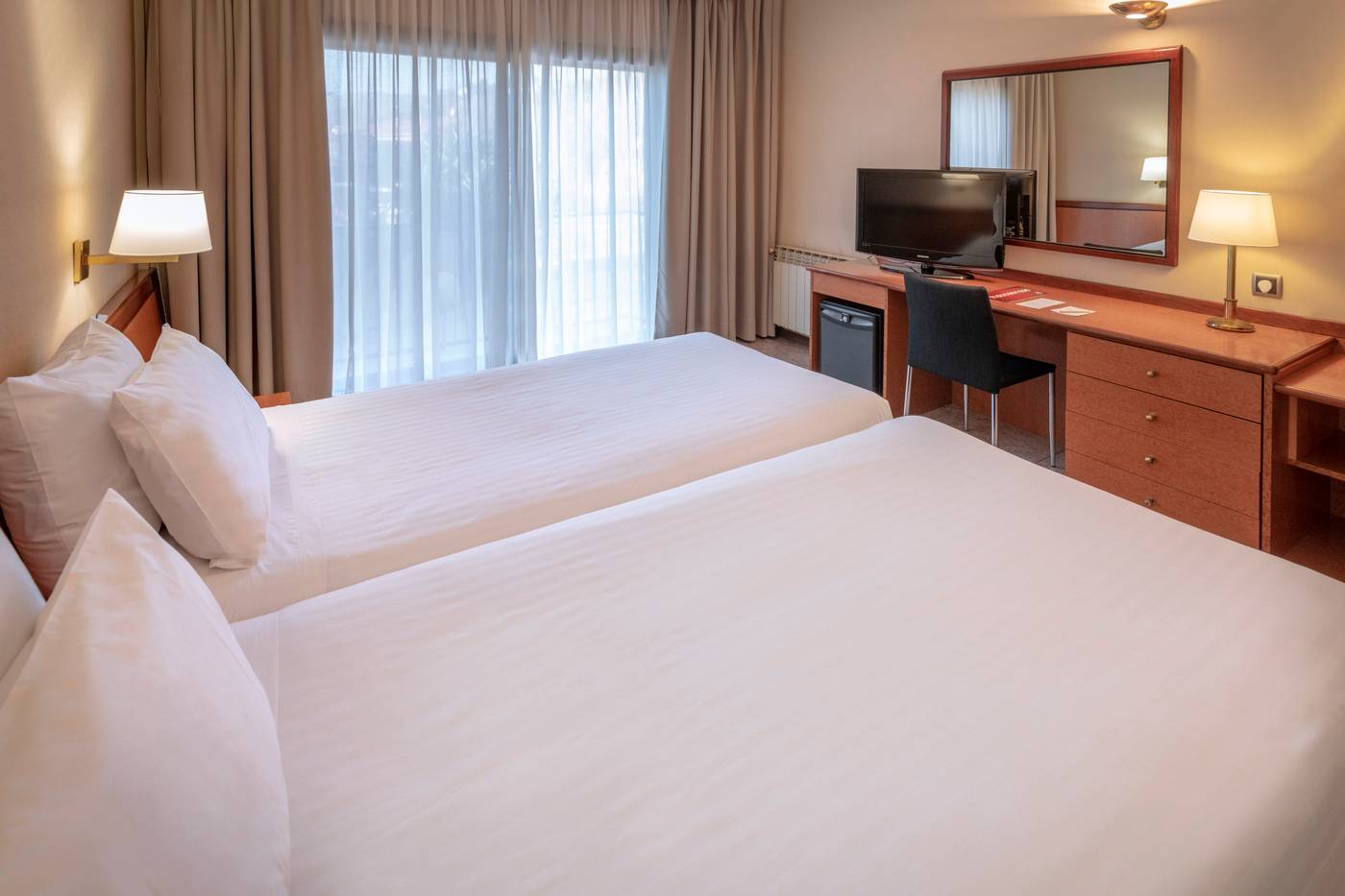 Ciudad-de-Castelldefels-Room-19