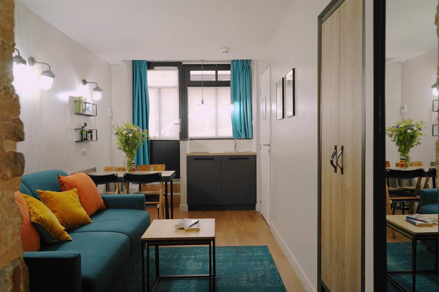 Hotel-Litteraire-Marcel-Ayme--BW-Premier-Collectio-Room-43