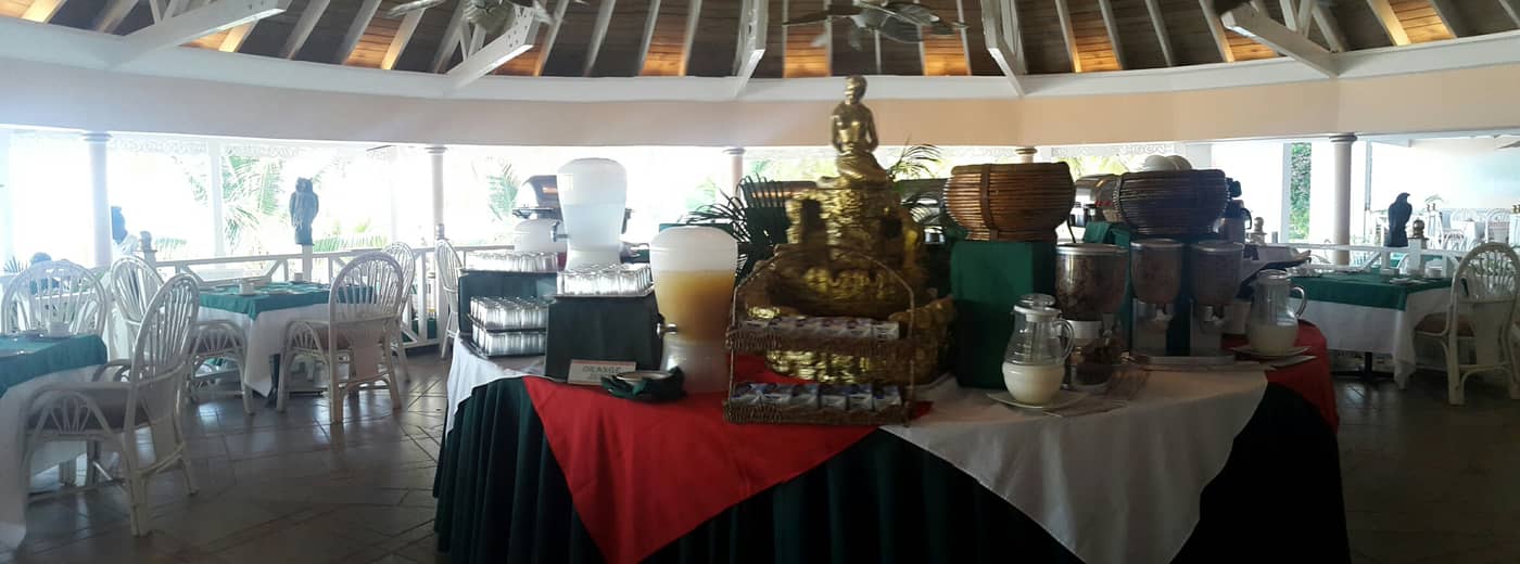 Coco-Reef-Resort-and-Spa-Restaurant-13