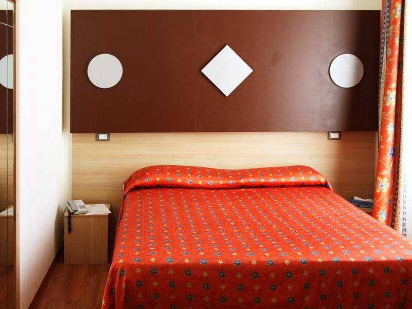 Hotel-San-Remo-Room-41