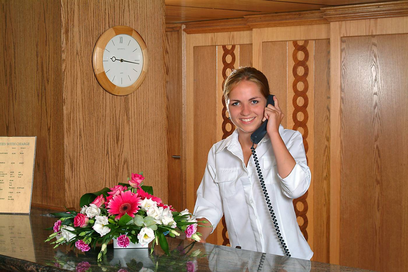 Nissiana-Hotel-and-Bungalows-Lobby-31