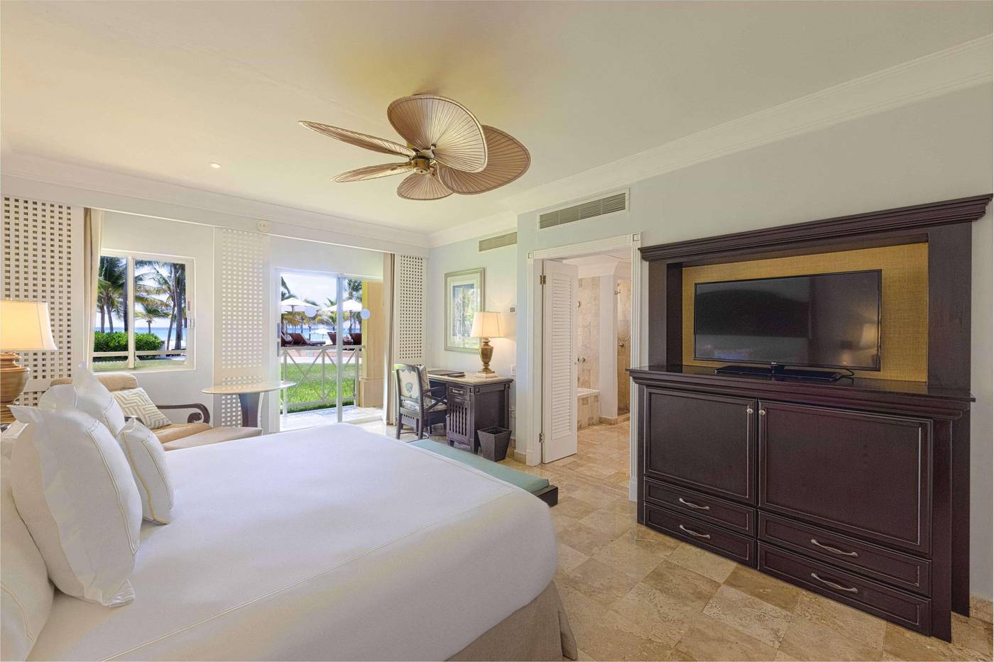 Royal-Hideaway-Playacar-All-Inclusive-Room-29