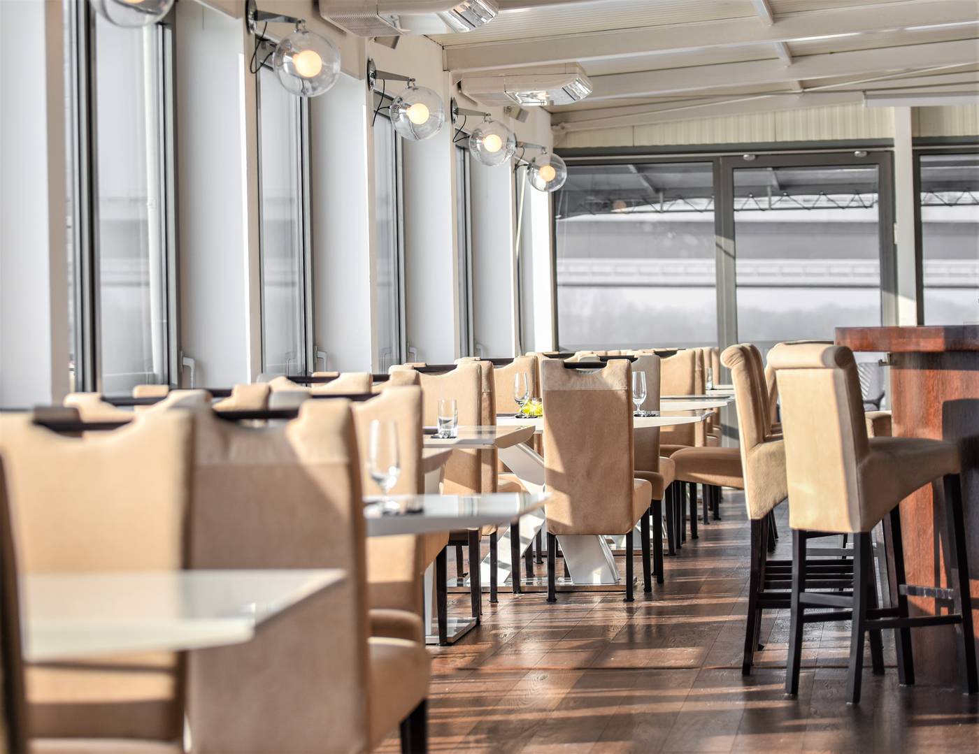 Botel Gracia-Slovakia-BRATISLAVA-Restaurant-8