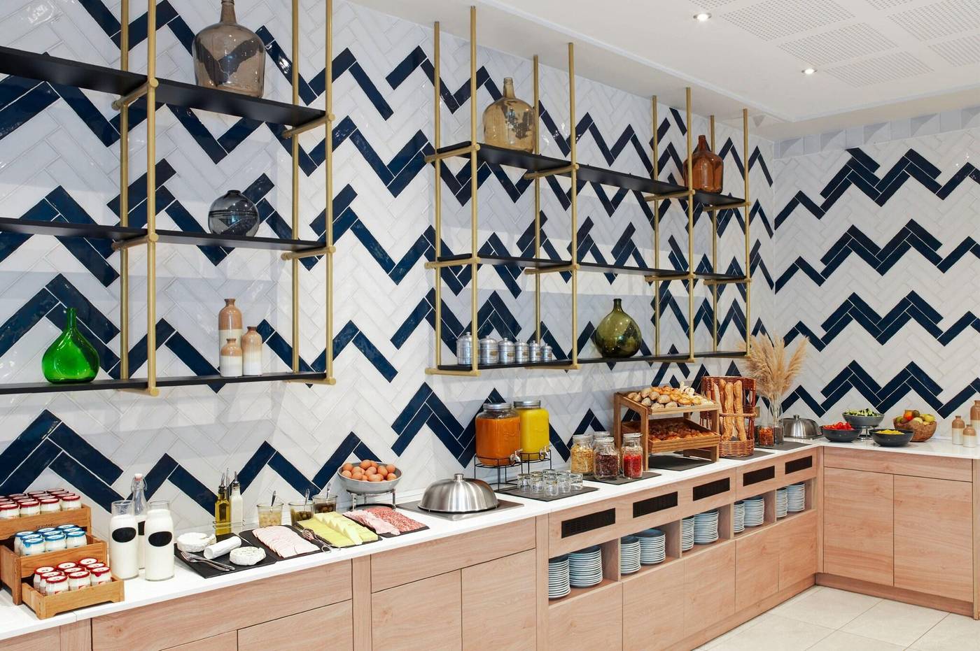 Marriott-Hotel-Paris-Opera-Ambassador-Restaurant-13