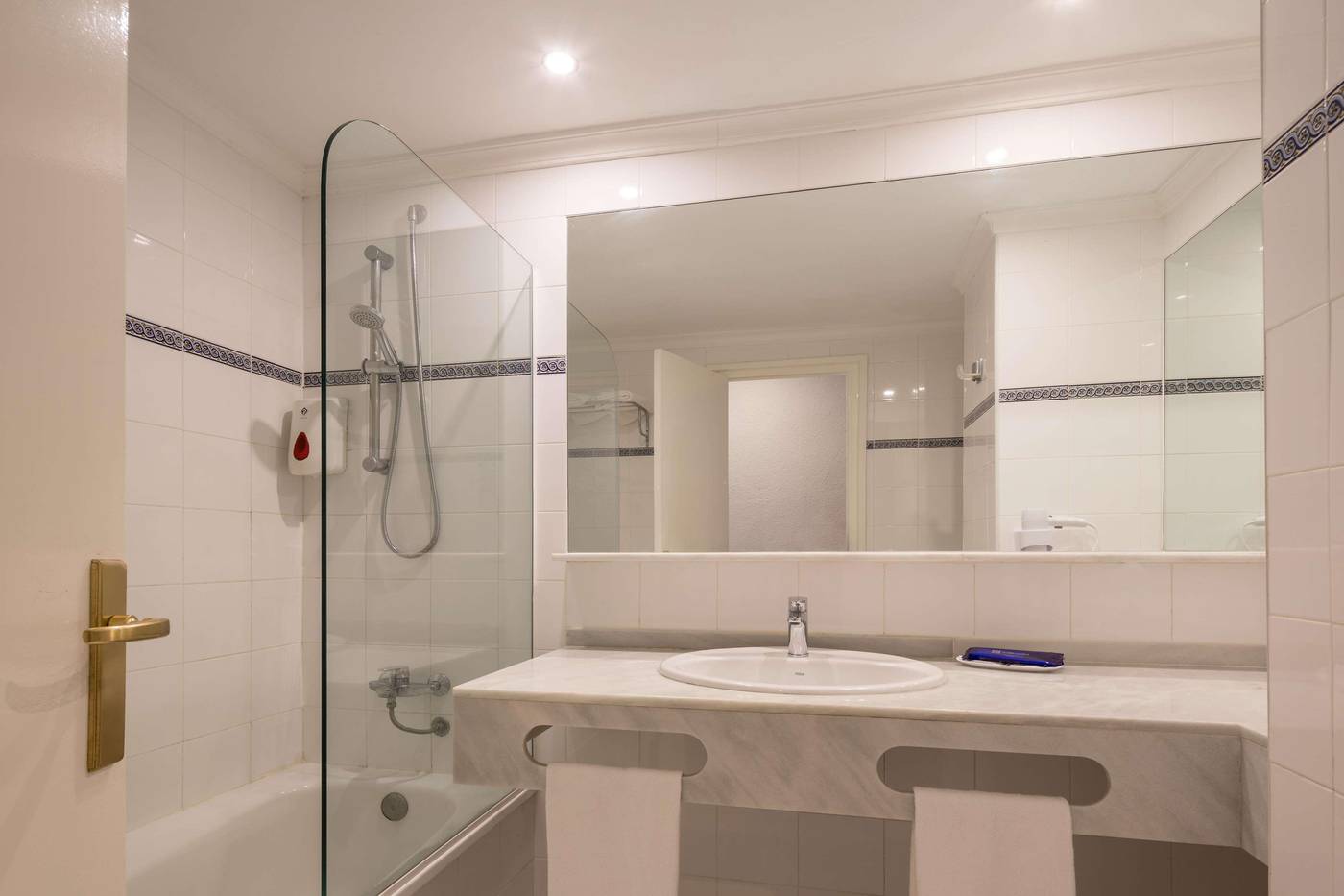 htop-Caleta-Palace-Room-33