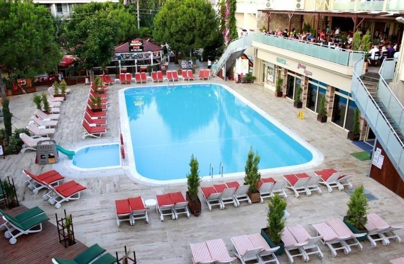 Cle Resort Hotel