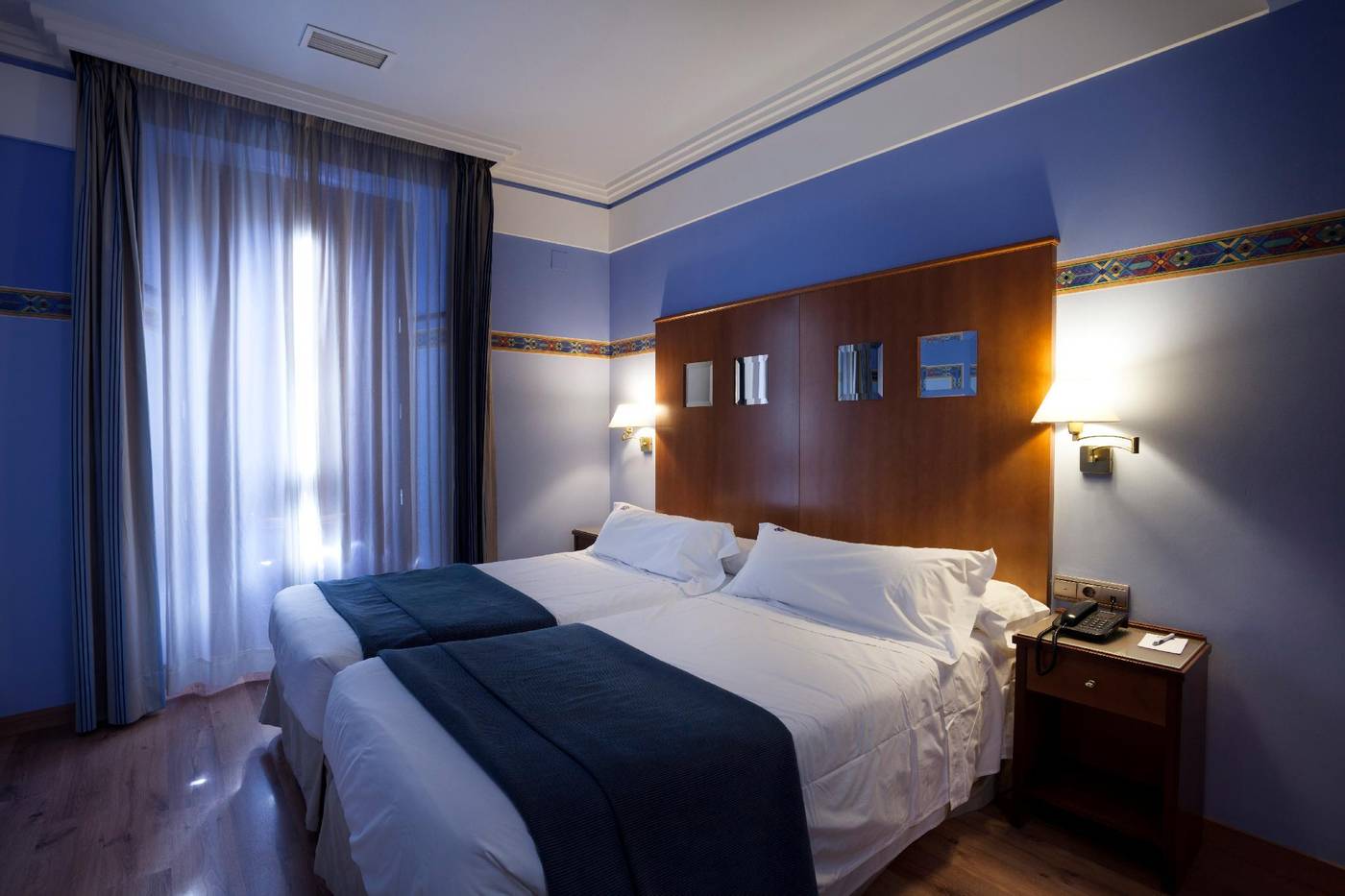Suites Gran Via 44-Spain-GRANADA-General view-6