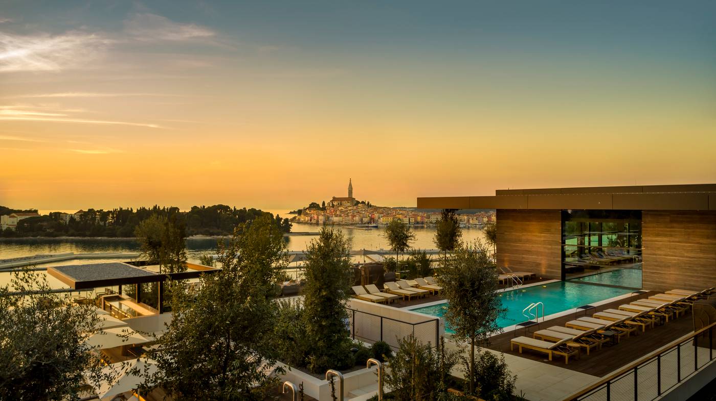 Grand-Park-Hotel-Rovinj-by-Maistra-Collection-General-view-3