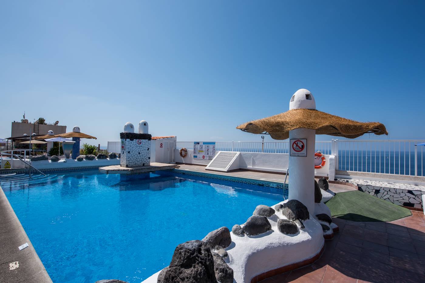 Vigilia-Park-Pool-17