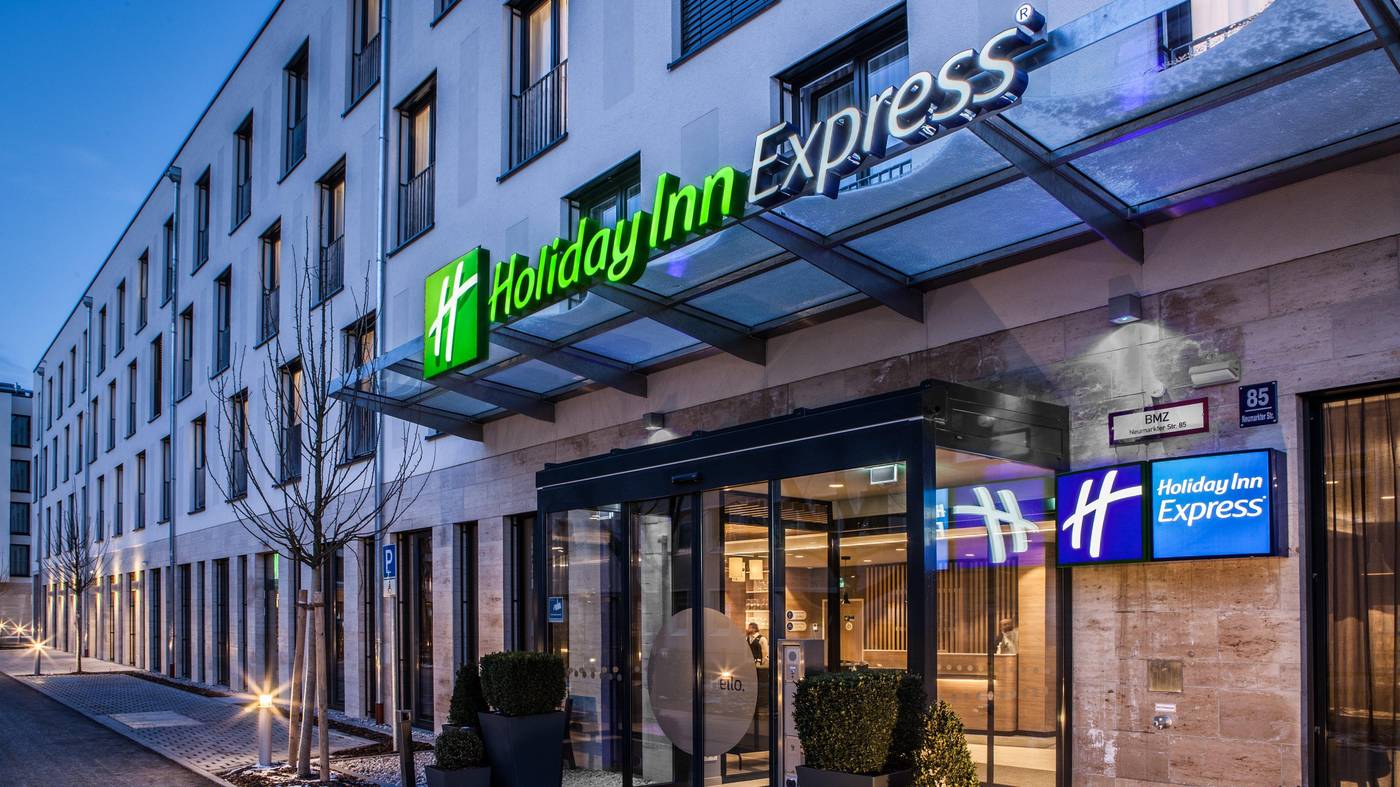 Holiday-Inn-Express-Munich-City-East-General-view-3