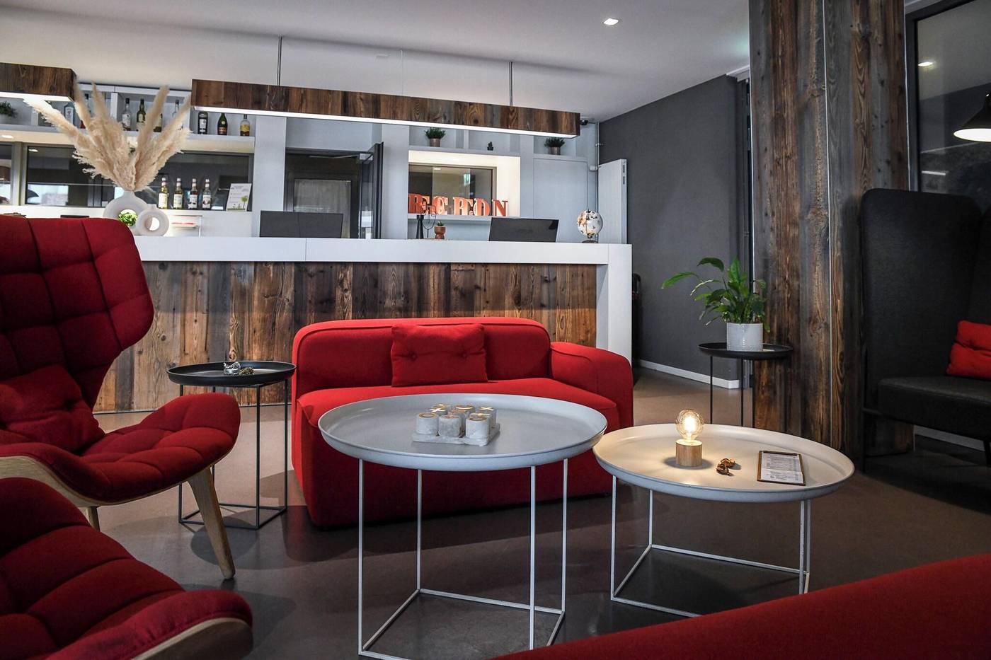 Home-Swiss-Hotel-Restaurant-8