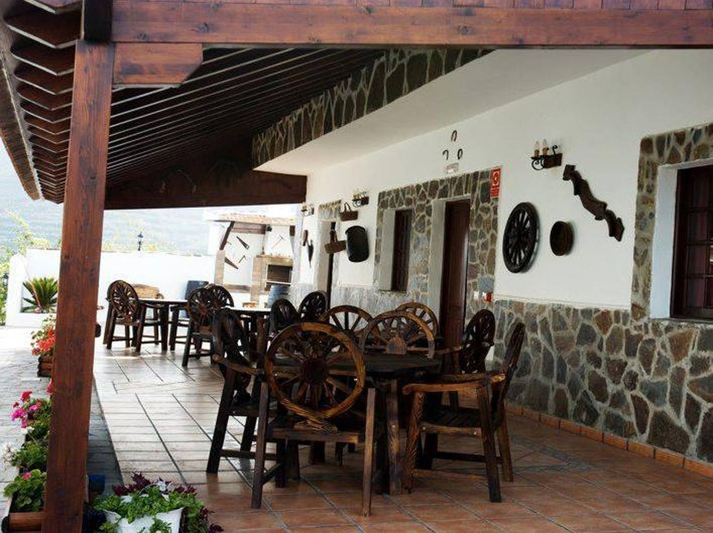 Finca-la-Hacienda-Rural-Hotel-Room-4