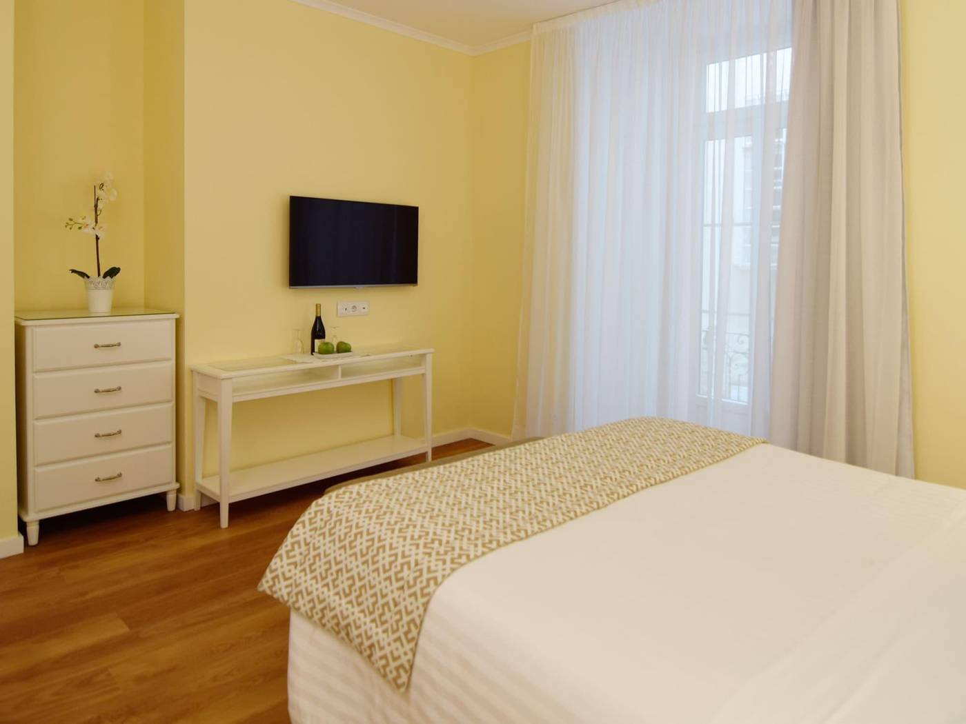 Chiado-Dream-Apartments-Room-10