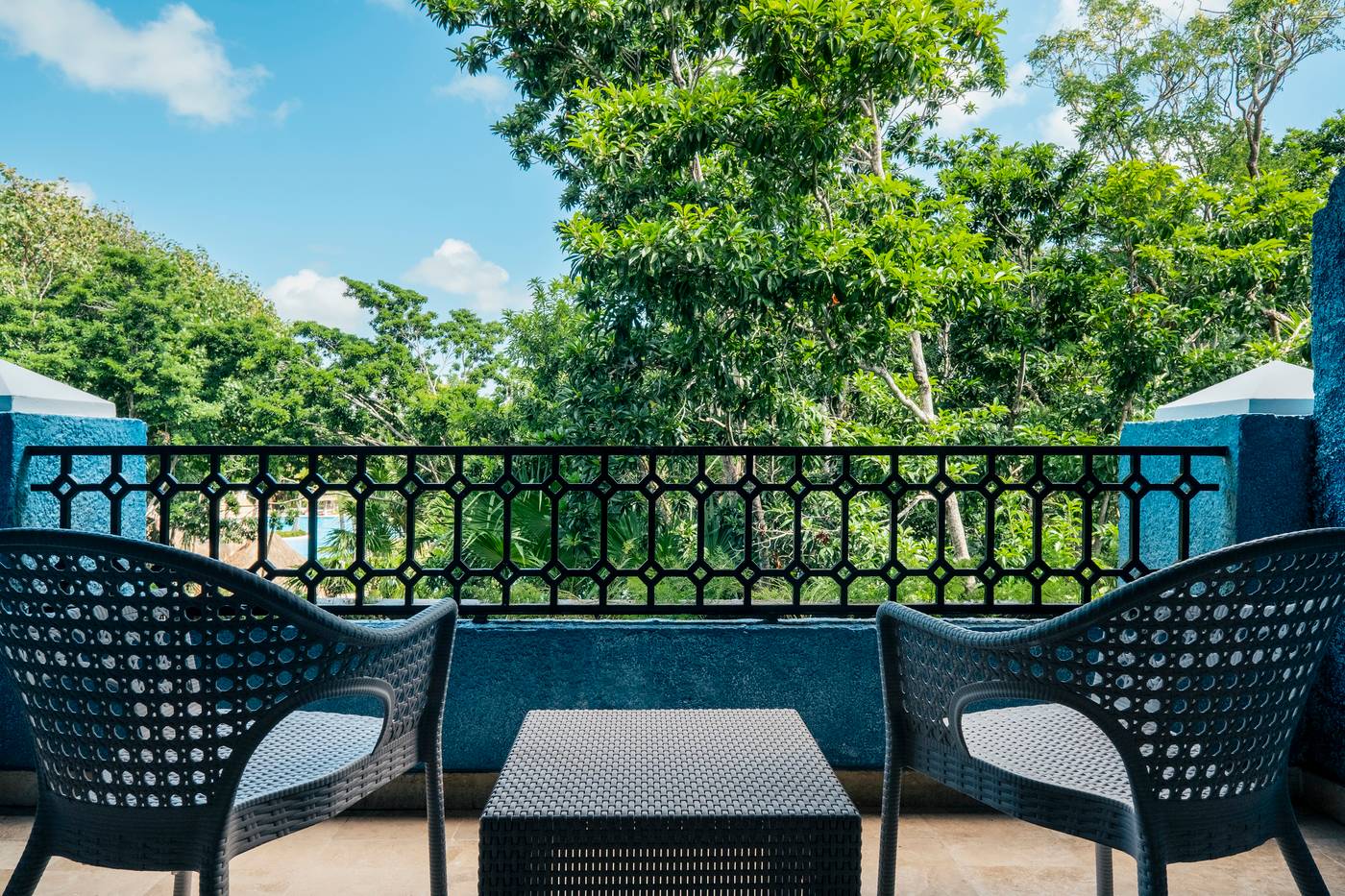 Iberostar-Waves-Paraiso-Beach-Room-76