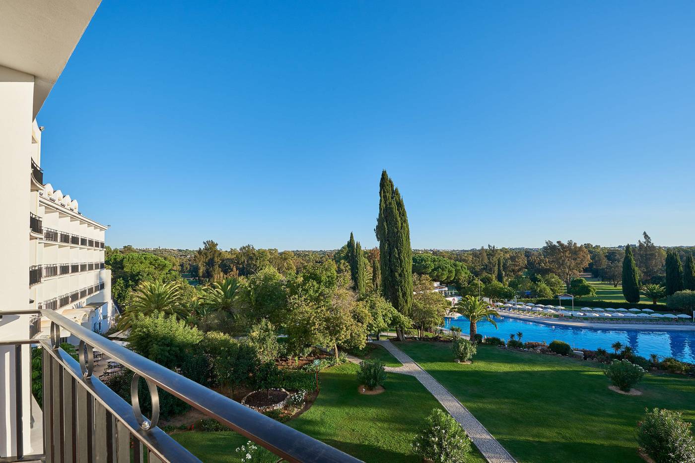 Le-Meridien-Penina-Golf---Resort-Room-5