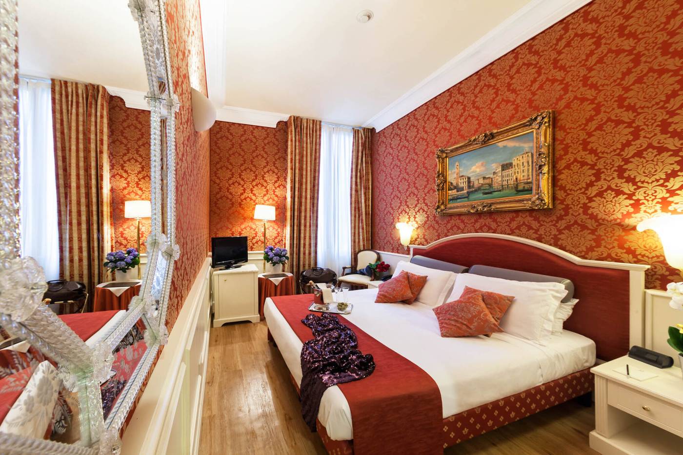 Duodo-Palace-Room-45