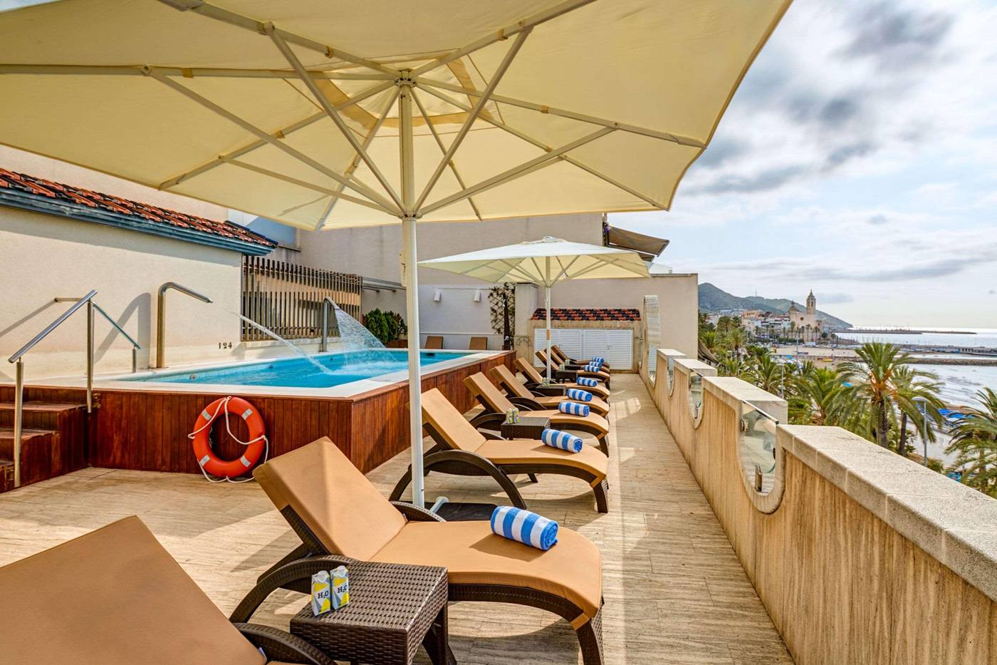 Sercotel-Kalma-Sitges-Pool-4